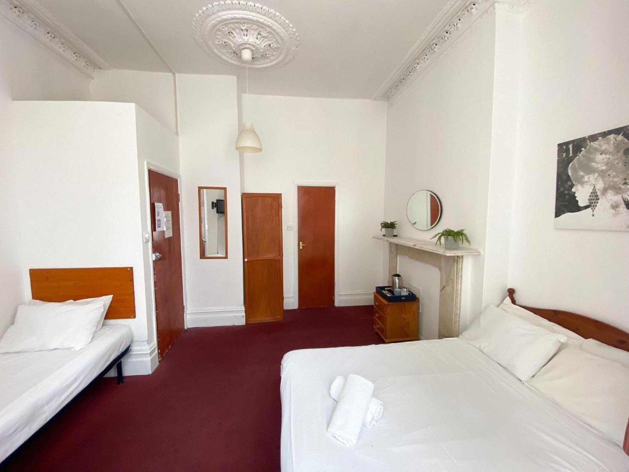 Orlando Hotel London Phòng bức ảnh