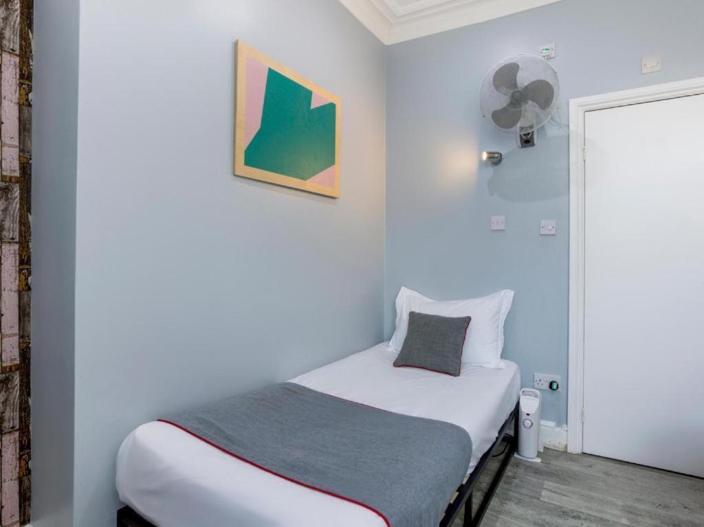 Orlando Hotel London Phòng bức ảnh